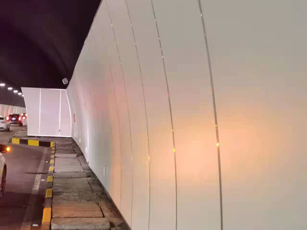重慶南山隧道 隧道鋼鈣板工程案例
